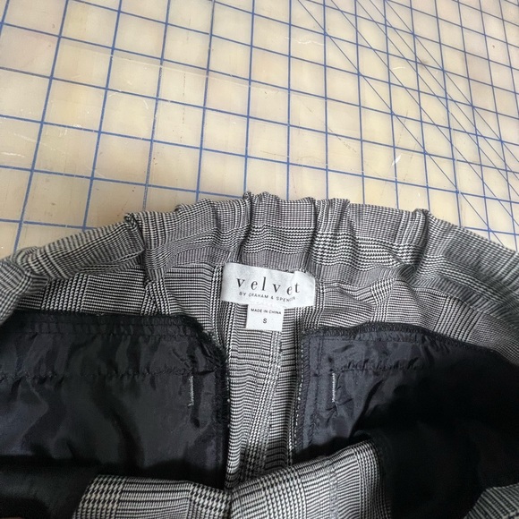 🔥VELVET BY GRAHAM & SPENCER new plaid black white tuxedo stretch ankle pants S - Picture 2 of 5
